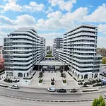 Serenity Ap In Odyssey Pools N Parking * Năvodari