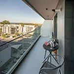 Serenity Ap In Odyssey Pools N Parking Appartamento