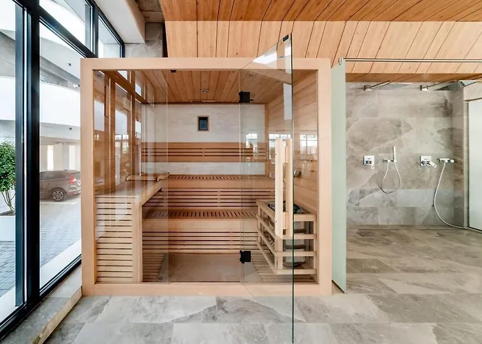 Serenity Ap In Odyssey Pools N Parking Apartment