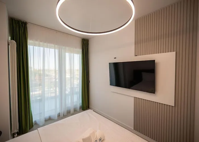 Serenity Ap In Odyssey Pools N Parking *