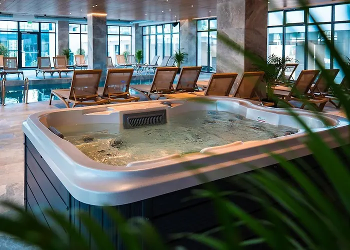 Serenity Ap In Odyssey Pools N Parking *